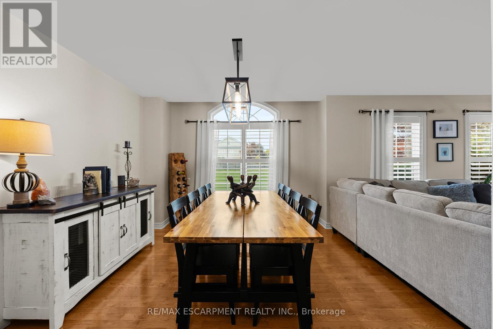 257 Wright Crescent, Niagara-On-The-Lake, Ontario  L0S 1J0 - Photo 6 - X12508764