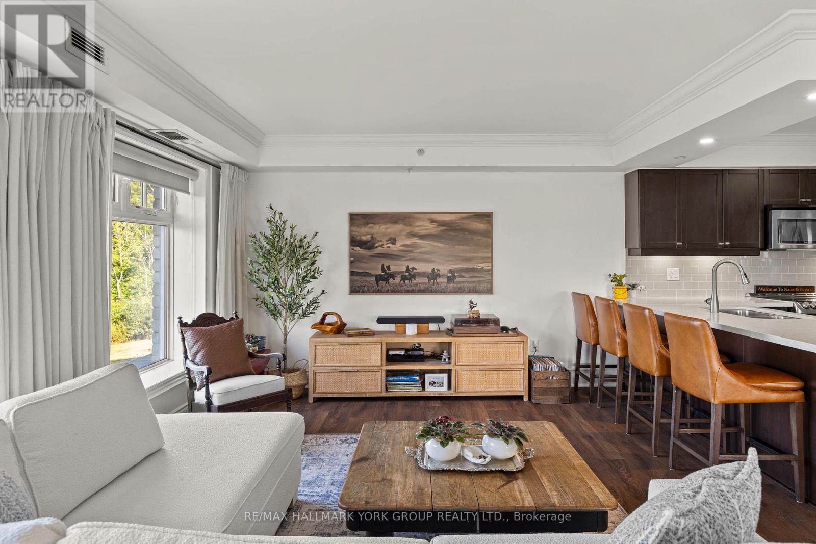 202 - 11a Salt Dock Road, Parry Sound, Ontario  P2A 3B6 - Photo 10 - X12508778