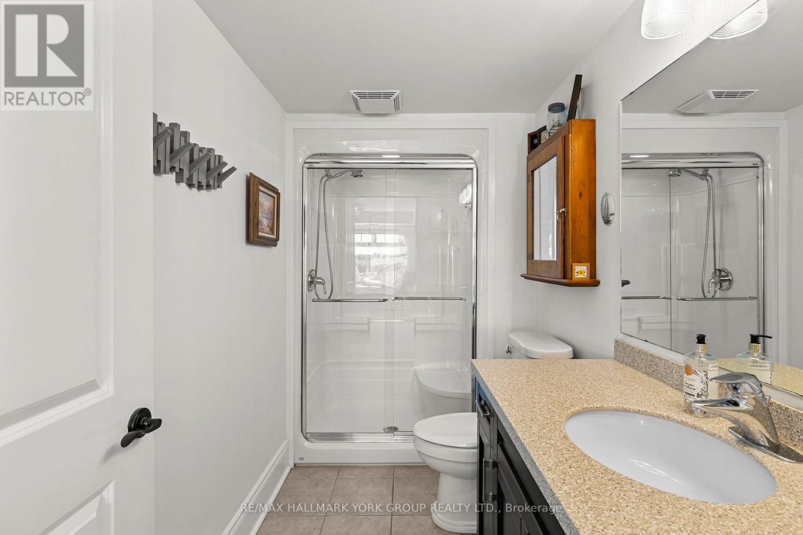 202 - 11a Salt Dock Road, Parry Sound, Ontario  P2A 3B6 - Photo 27 - X12508778