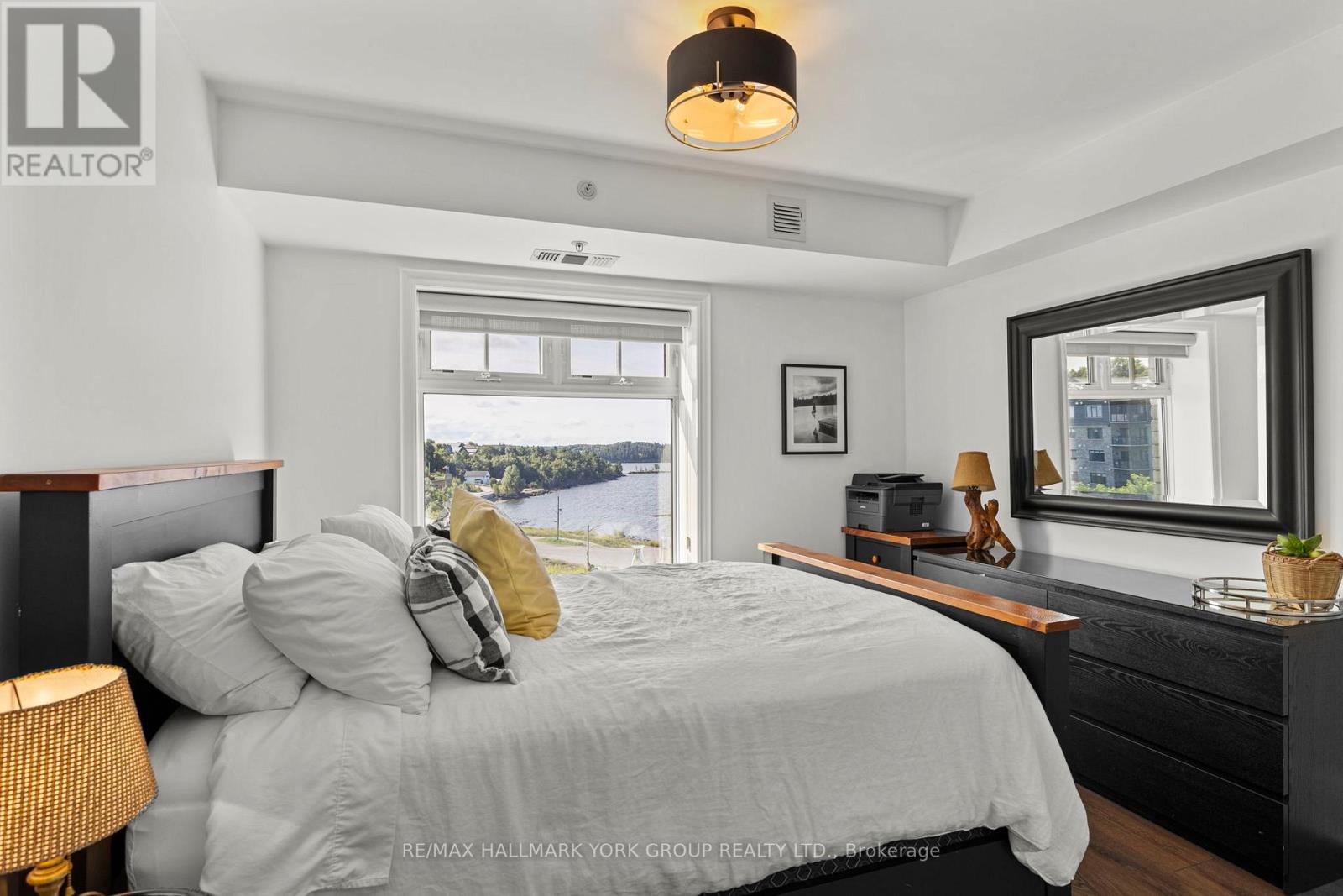 202 - 11a Salt Dock Road, Parry Sound, Ontario  P2A 3B6 - Photo 28 - X12508778