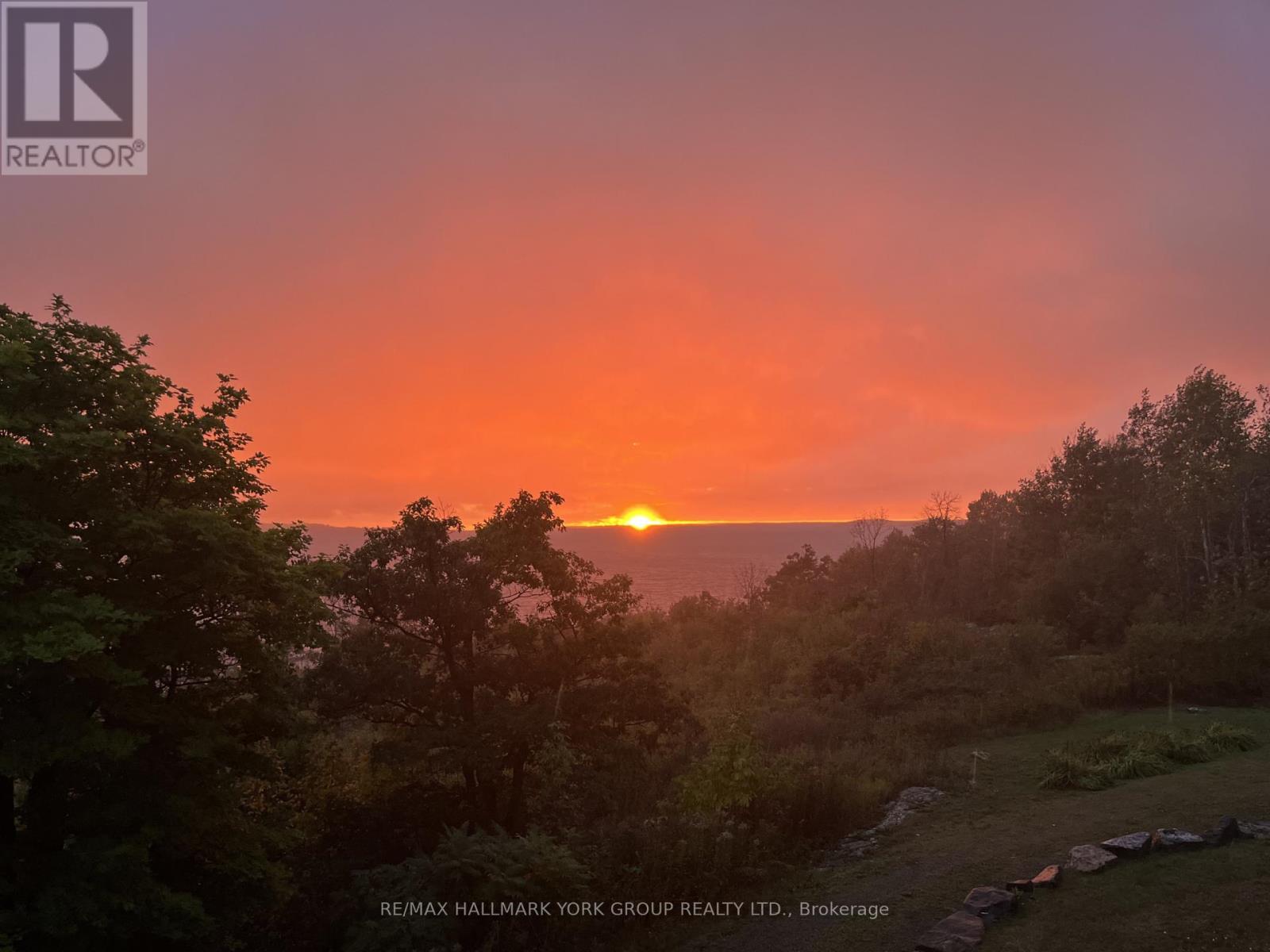 202 - 11a Salt Dock Road, Parry Sound, Ontario  P2A 3B6 - Photo 31 - X12508778