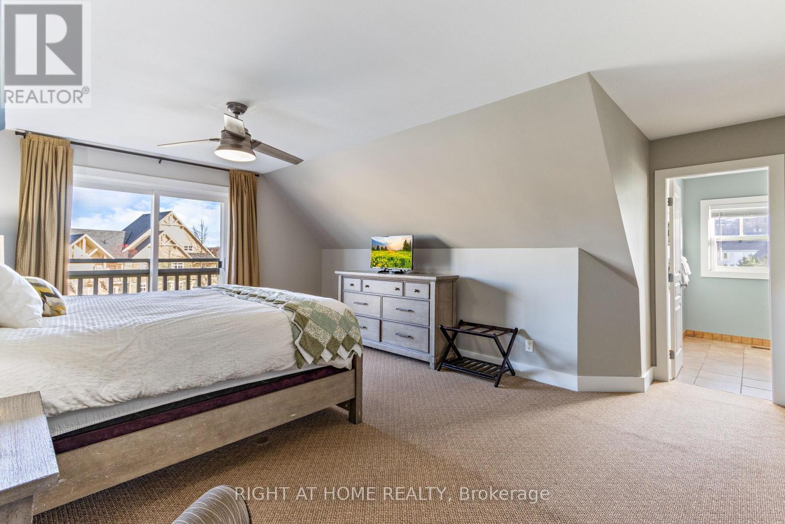 229 - 130 Fairway Court, Blue Mountains, Ontario  N3W 1Y1 - Photo 25 - X12508834