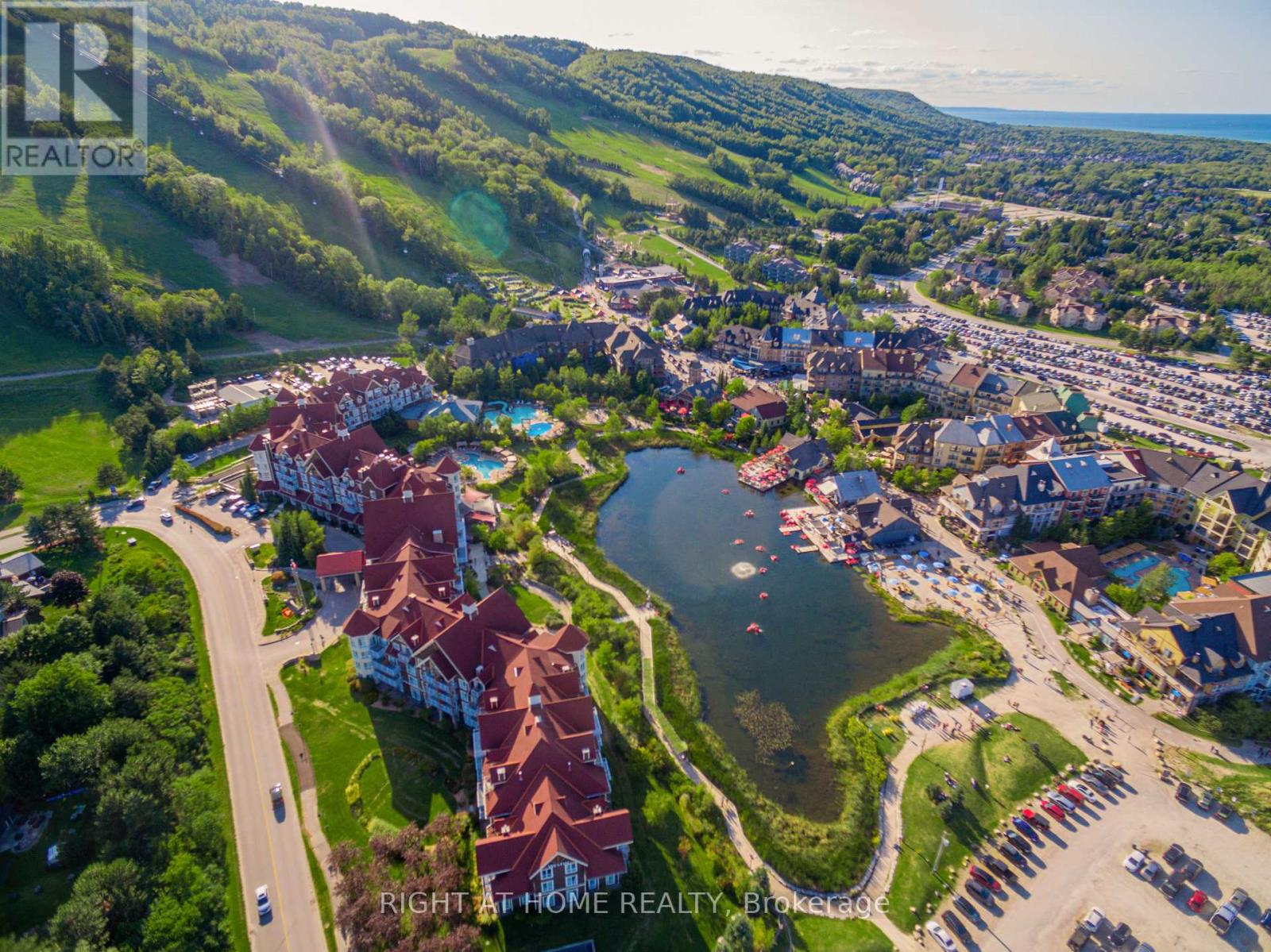 229 - 130 Fairway Court, Blue Mountains, Ontario  N3W 1Y1 - Photo 50 - X12508834