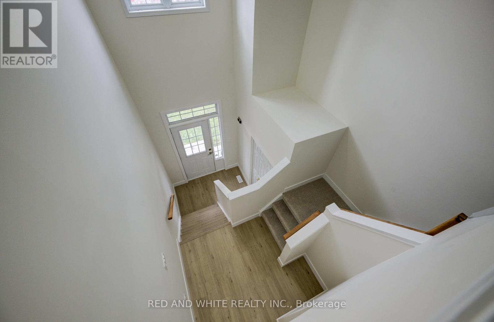 624 Wild Ginger Avenue, Waterloo, Ontario  N2V 2S9 - Photo 14 - X12508838