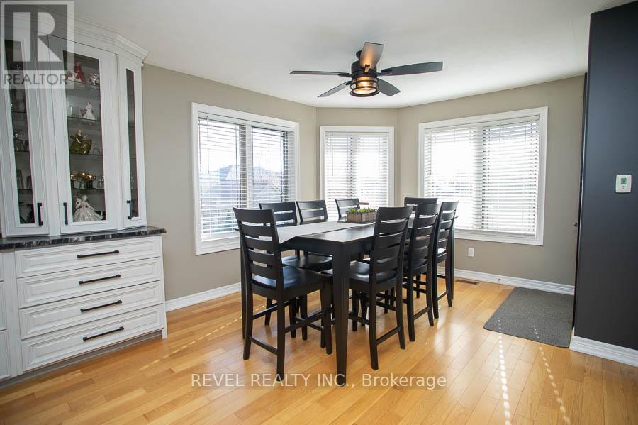 9 Davey Court, Haldimand, Ontario  N0A 1J0 - Photo 16 - X12508862