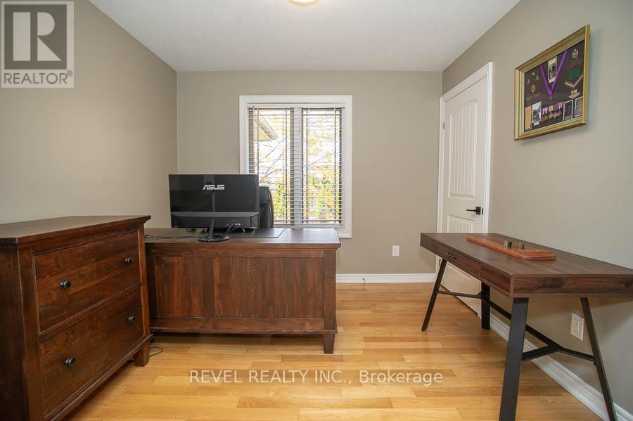 9 Davey Court, Haldimand, Ontario  N0A 1J0 - Photo 18 - X12508862