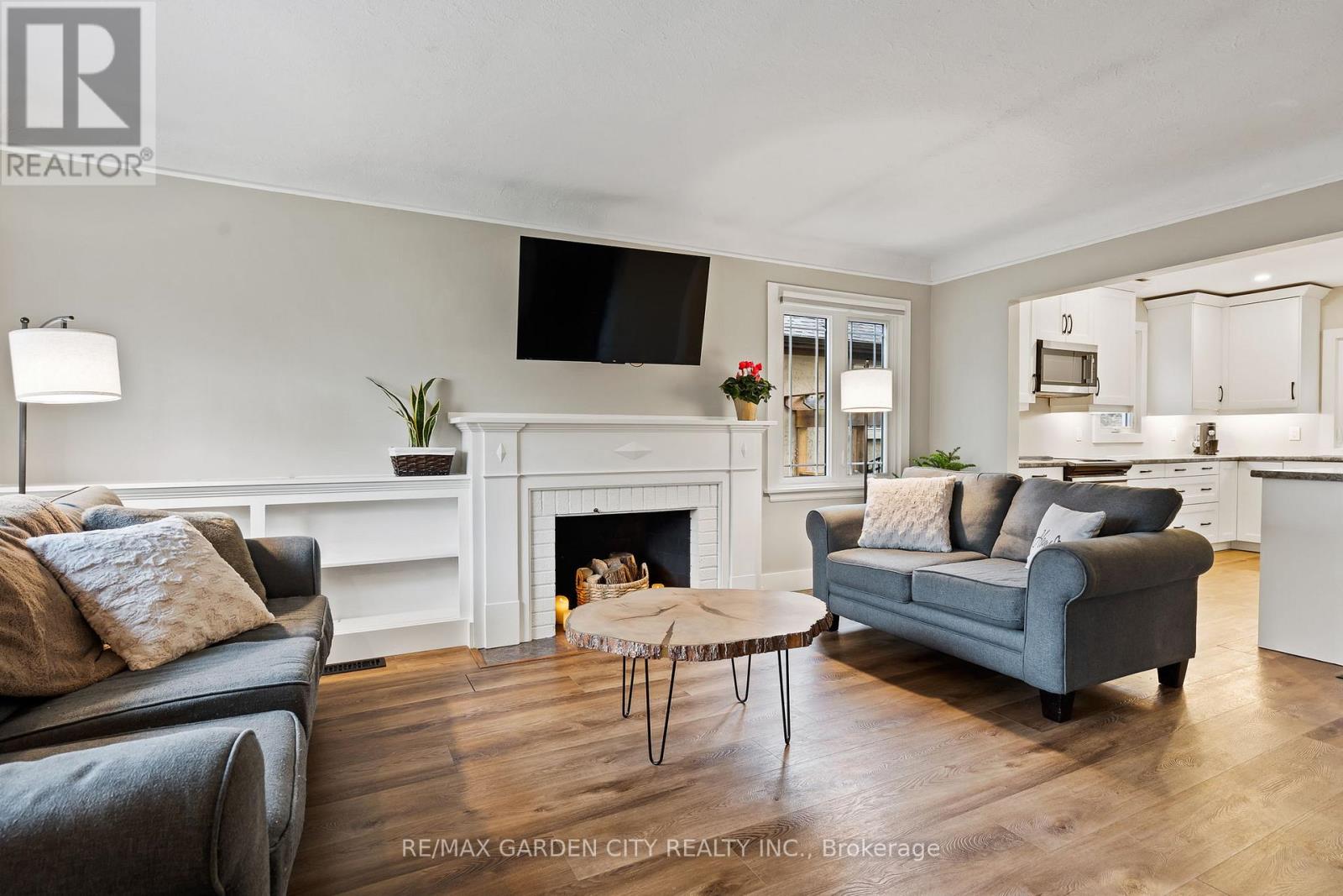 94 St Patrick Street, St. Catharines, Ontario  L2R 1K5 - Photo 10 - X12508930