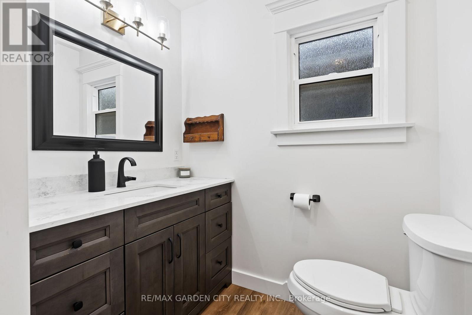 94 St Patrick Street, St. Catharines, Ontario  L2R 1K5 - Photo 17 - X12508930