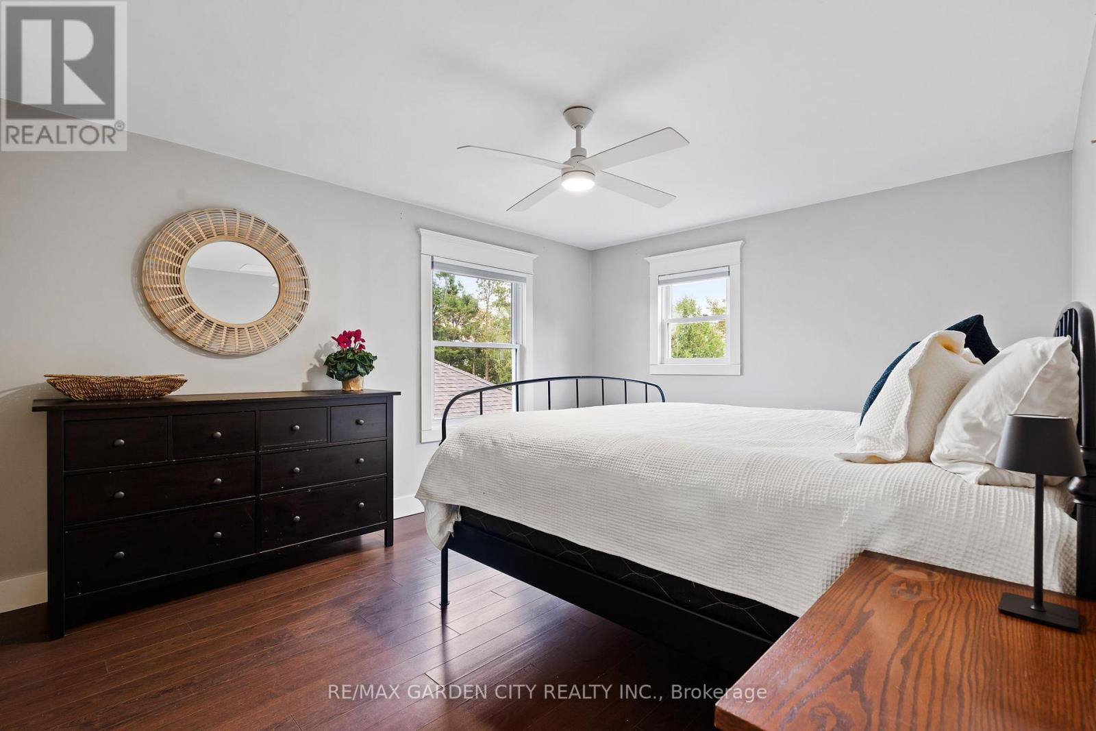 94 St Patrick Street, St. Catharines, Ontario  L2R 1K5 - Photo 22 - X12508930