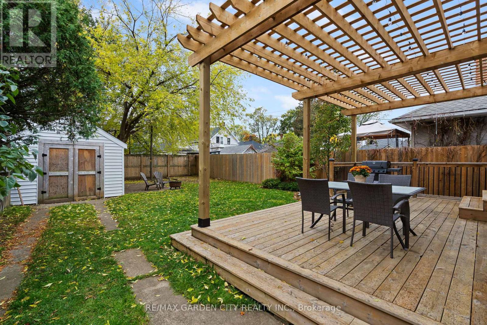 94 St Patrick Street, St. Catharines, Ontario  L2R 1K5 - Photo 33 - X12508930