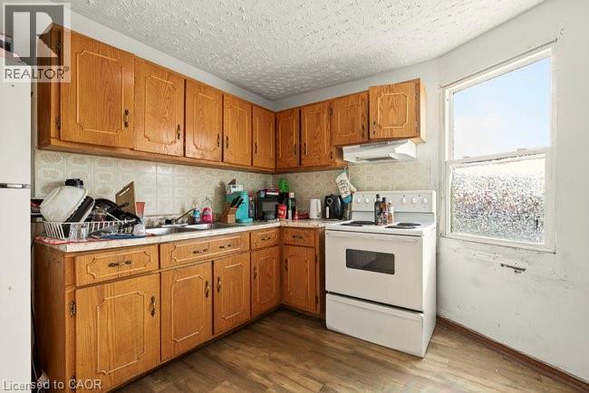 196 1/2 Kenilworth Avenue N, Hamilton, Ontario L8H 4S2 - Photo 31 - 40785564