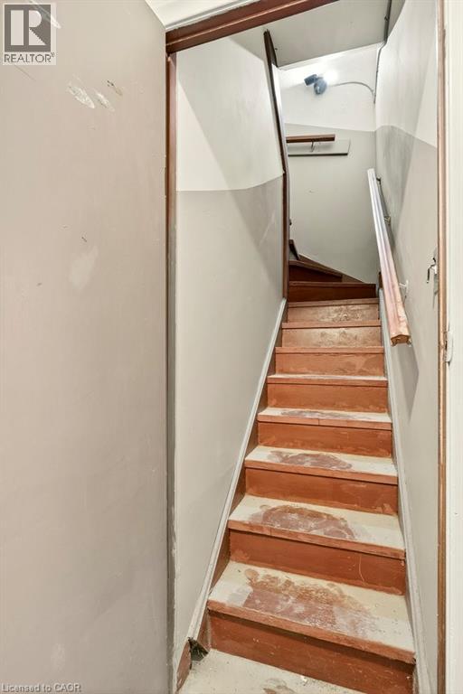 196 1/2 Kenilworth Avenue N, Hamilton, Ontario L8H 4S2 - Photo 34 - 40785564