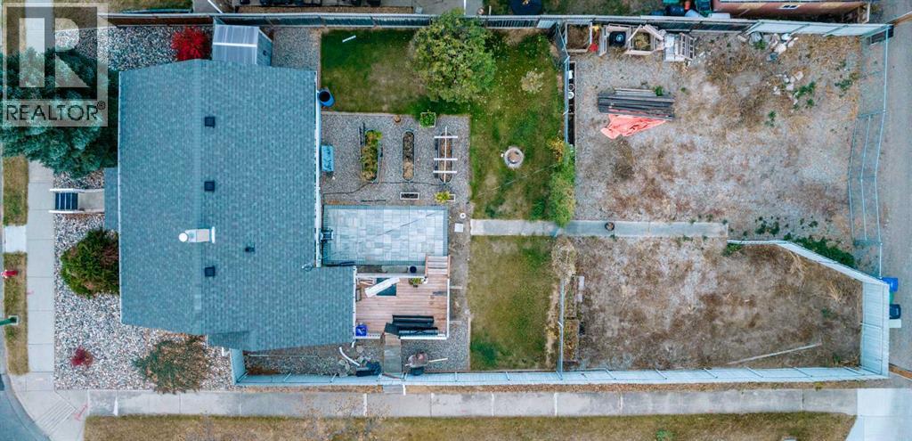 723 9 Avenue S, Lethbridge, Alberta  T1J 1T3 - Photo 6 - A2268048