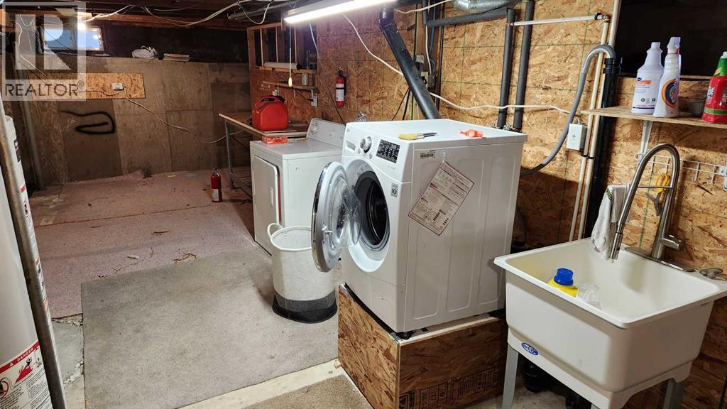 723 9 Avenue S, Lethbridge, Alberta  T1J 1T3 - Photo 14 - A2268048