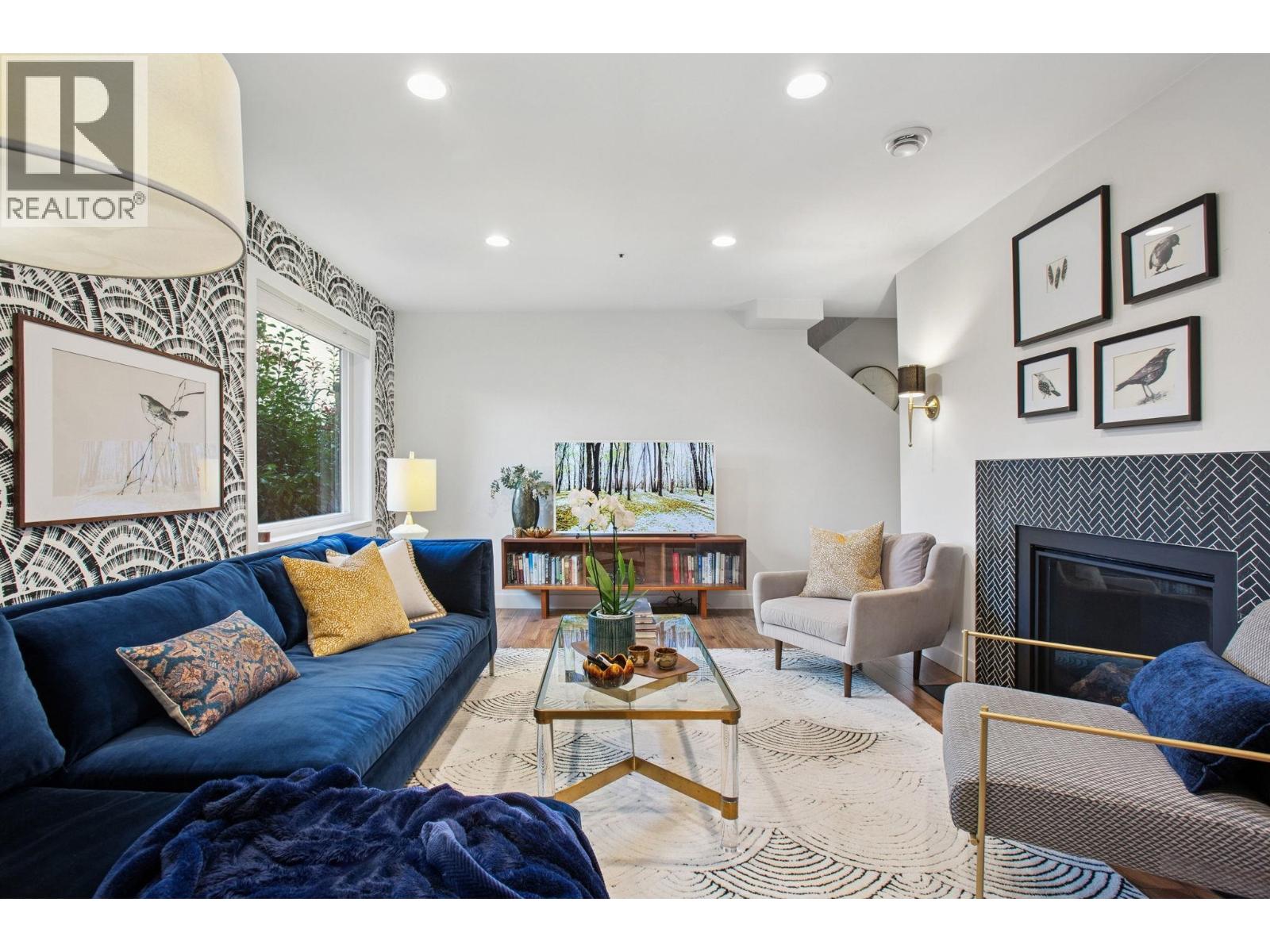 Th3 1568 E 22nd Avenue, Vancouver, British Columbia  V5N 2P1 - Photo 3 - R3064547