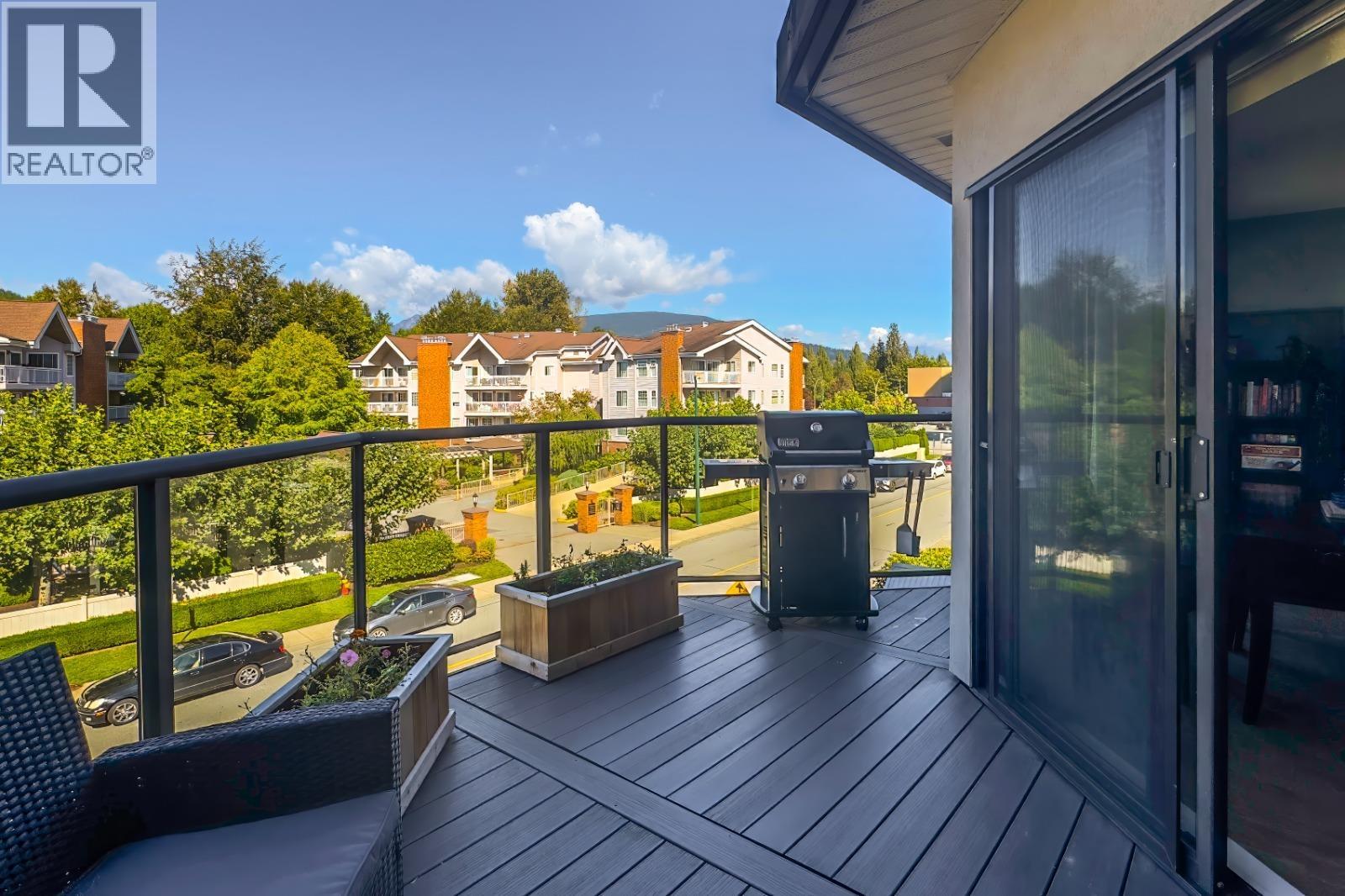 302 2968 Burlington Drive, Coquitlam, British Columbia  V3B 7N4 - Photo 5 - R3064554