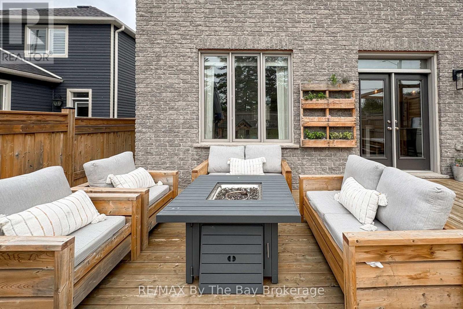 77 Lockerbie Crescent, Collingwood, Ontario L9Y 0Y8 - Photo 18 - S12509018