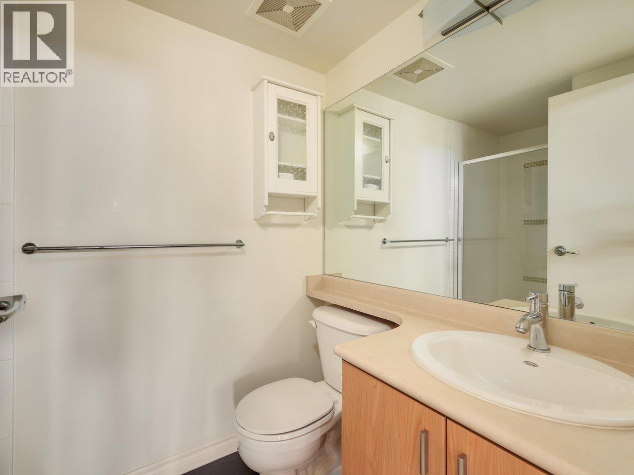 410 6888 Southpoint Drive, Burnaby, British Columbia  V3N 5E3 - Photo 19 - R3057403