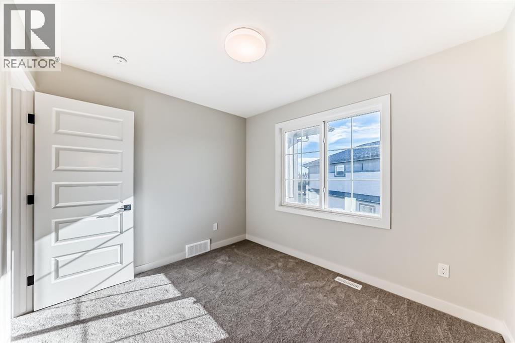 123 Saddlebred Place, Cochrane, Alberta  T4C 3E6 - Photo 28 - A2267565