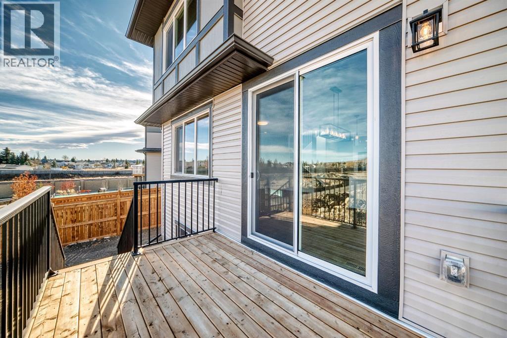 123 Saddlebred Place, Cochrane, Alberta  T4C 3E6 - Photo 9 - A2267565