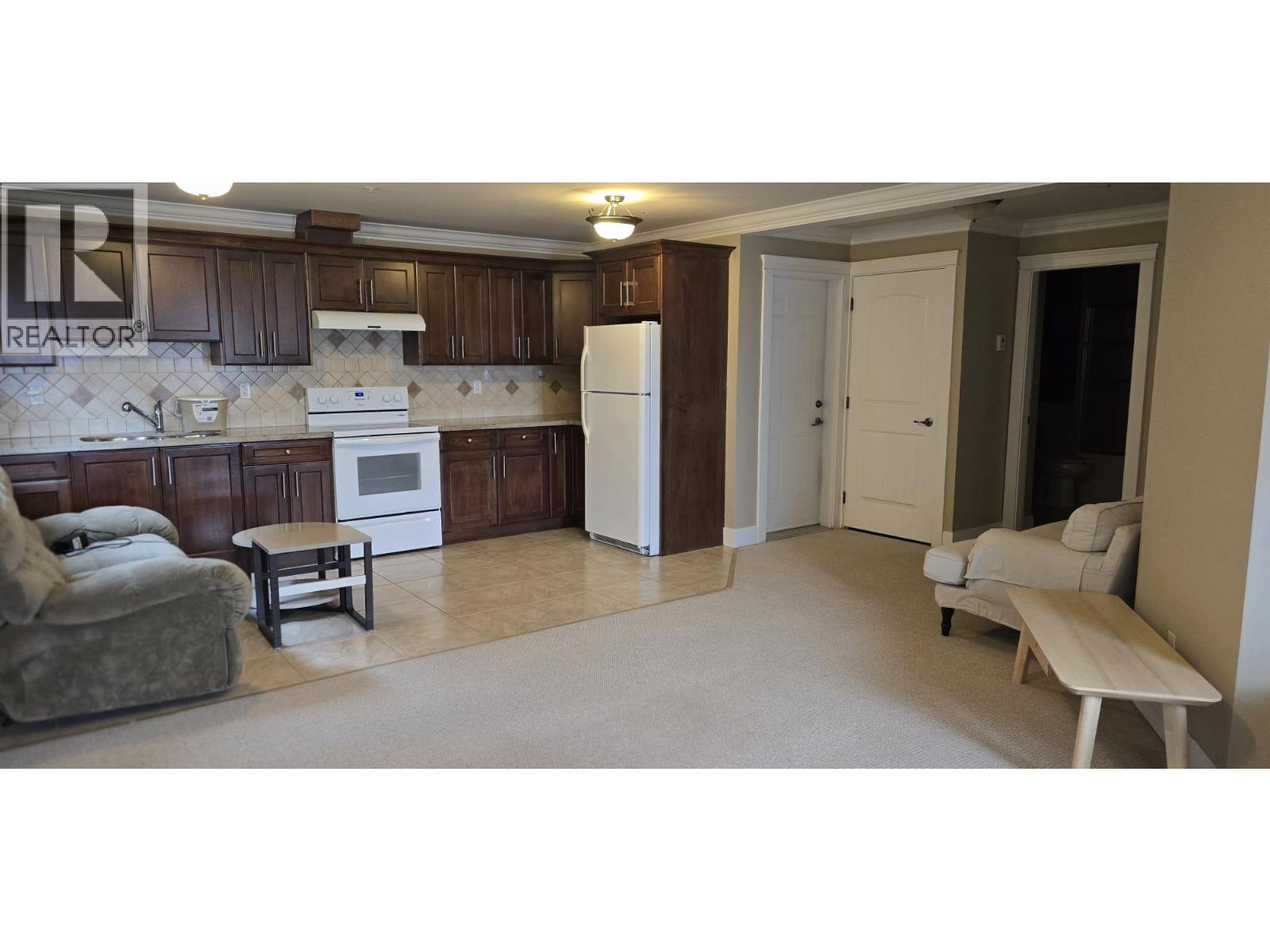 Ground Level-1481 Palmerston, West Vancouver, British Columbia  V7T 2H8 - Photo 5 - R3057712