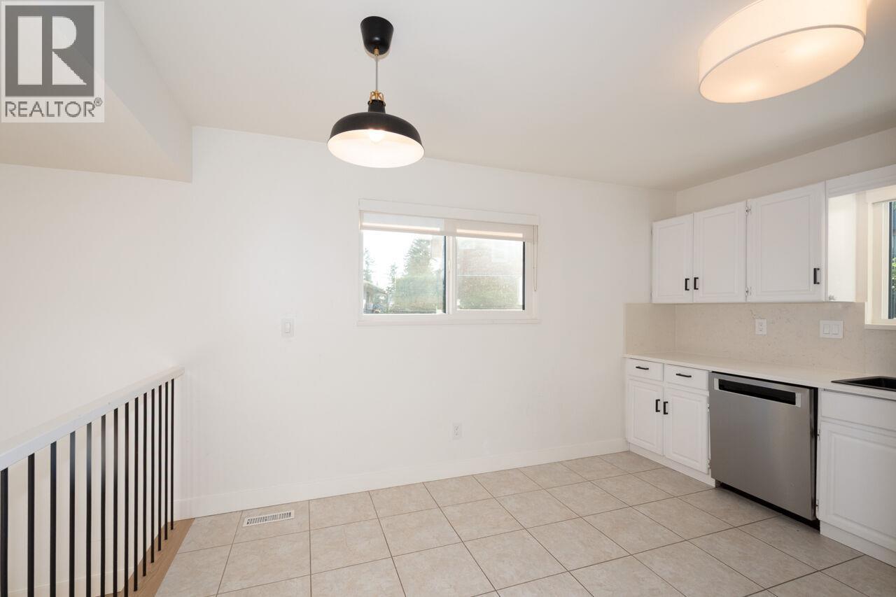 5 Campion Court, Port Moody, British Columbia V3H 4A9 - Photo 15 - R3064549