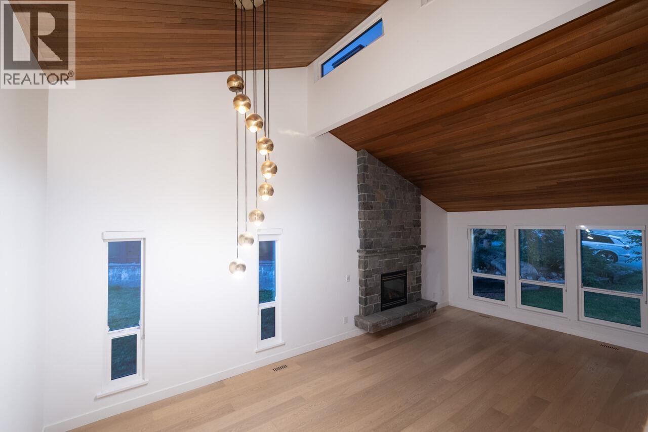 5 Campion Court, Port Moody, British Columbia V3H 4A9 - Photo 24 - R3064549