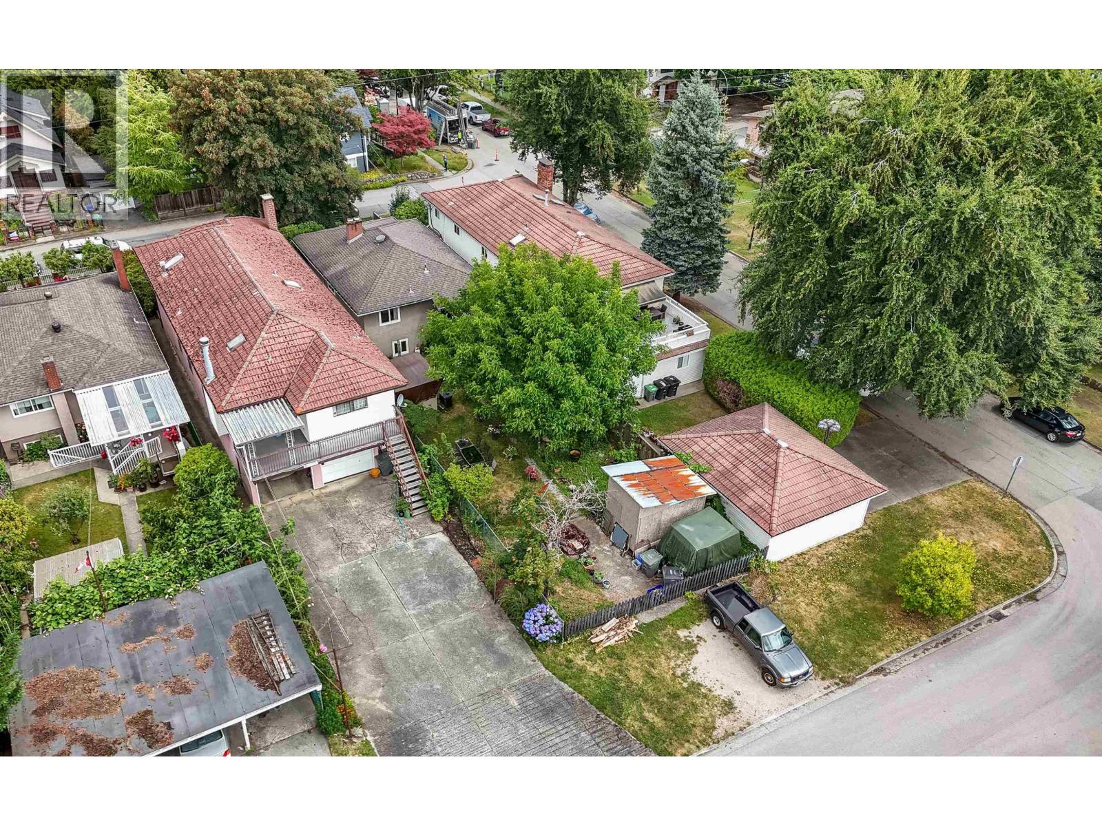 1688 E 29th Avenue, Vancouver, British Columbia V5N 2Y6 - Photo 3 - R3064579