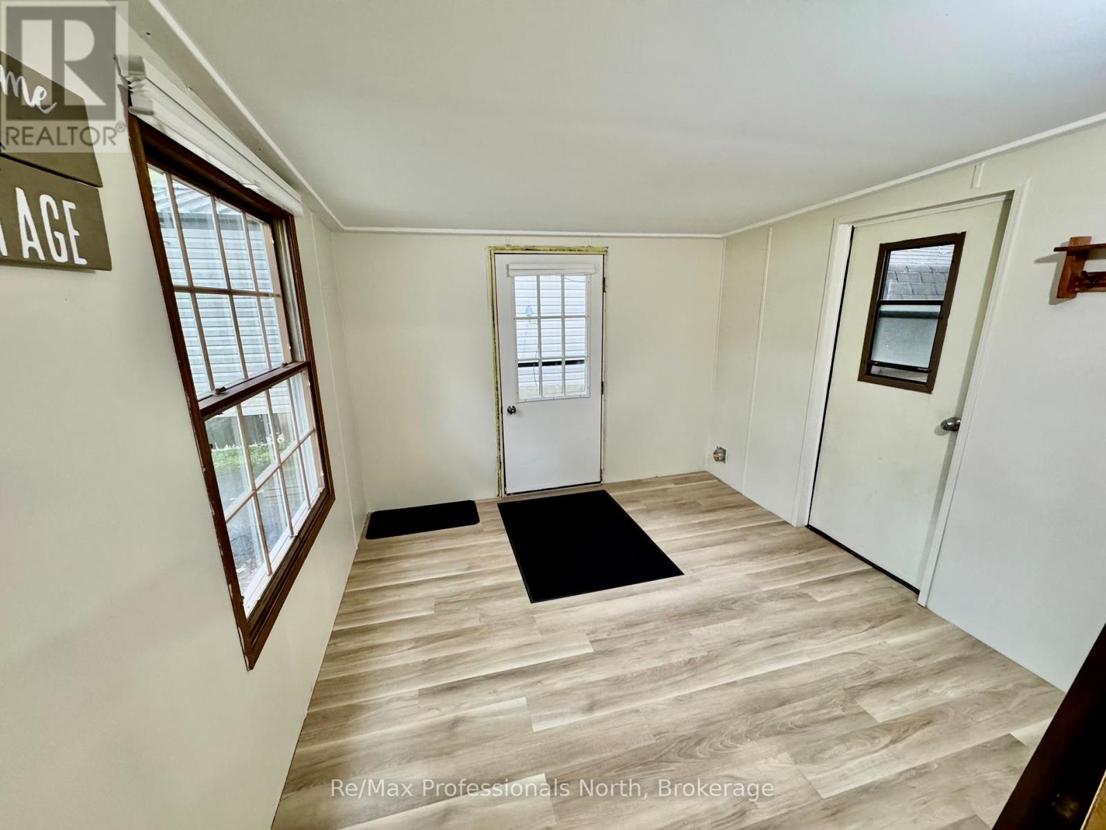 45 - 1007 Racoon Road, Gravenhurst, Ontario P1P 1R1 - Photo 4 - X12508940