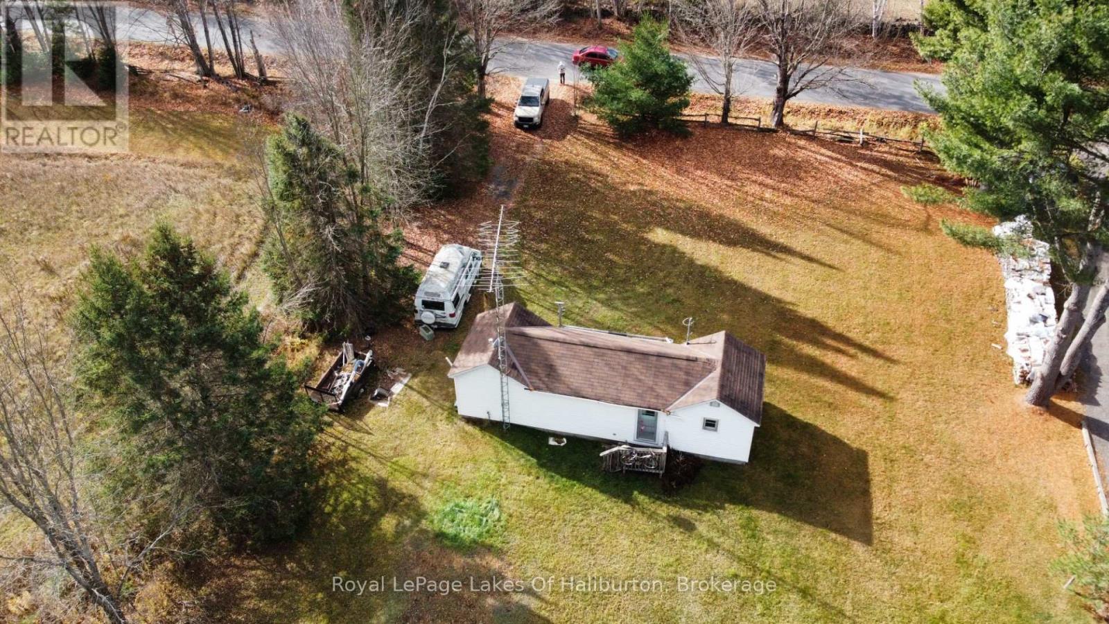 1080 St. Peter's Road, Algonquin Highlands, Ontario K0M 1S0 - Photo 23 - X12509034