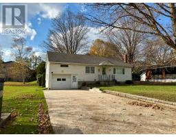 121 HINKS STREET, brockton, Ontario