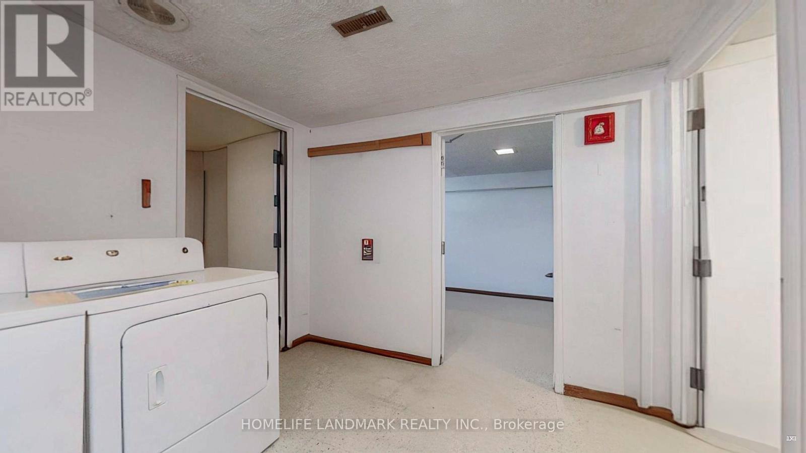 313 Hollyberry Trail, Toronto, Ontario  M2H 2P5 - Photo 19 - C12505964