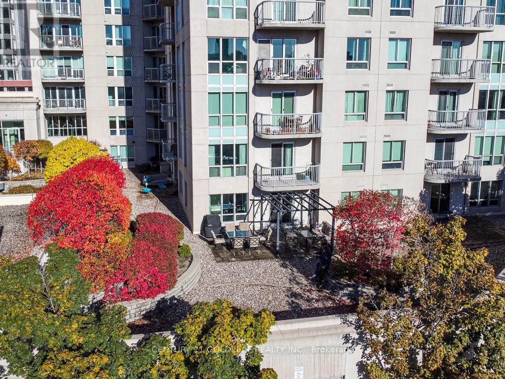 208 - 234 Rideau Street, Ottawa, Ontario K1N 0A9 - Photo 2 - X12435017