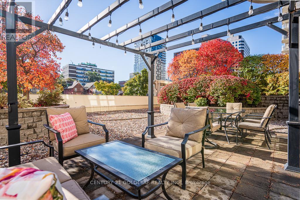 208 - 234 Rideau Street, Ottawa, Ontario K1N 0A9 - Photo 33 - X12435017