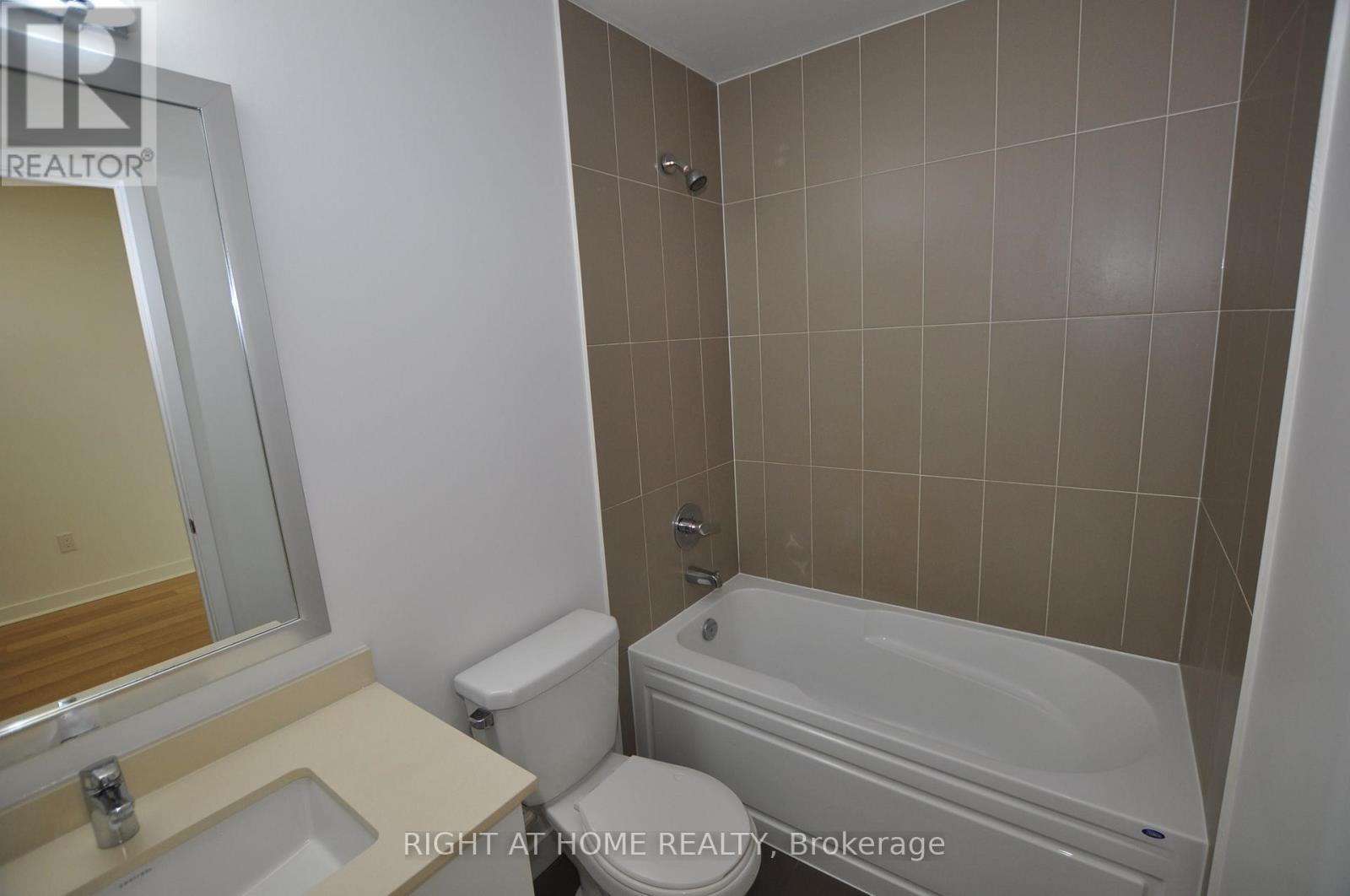 909 - 3975 Grand Park Drive, Mississauga, Ontario  L5B 0K4 - Photo 25 - W12496484