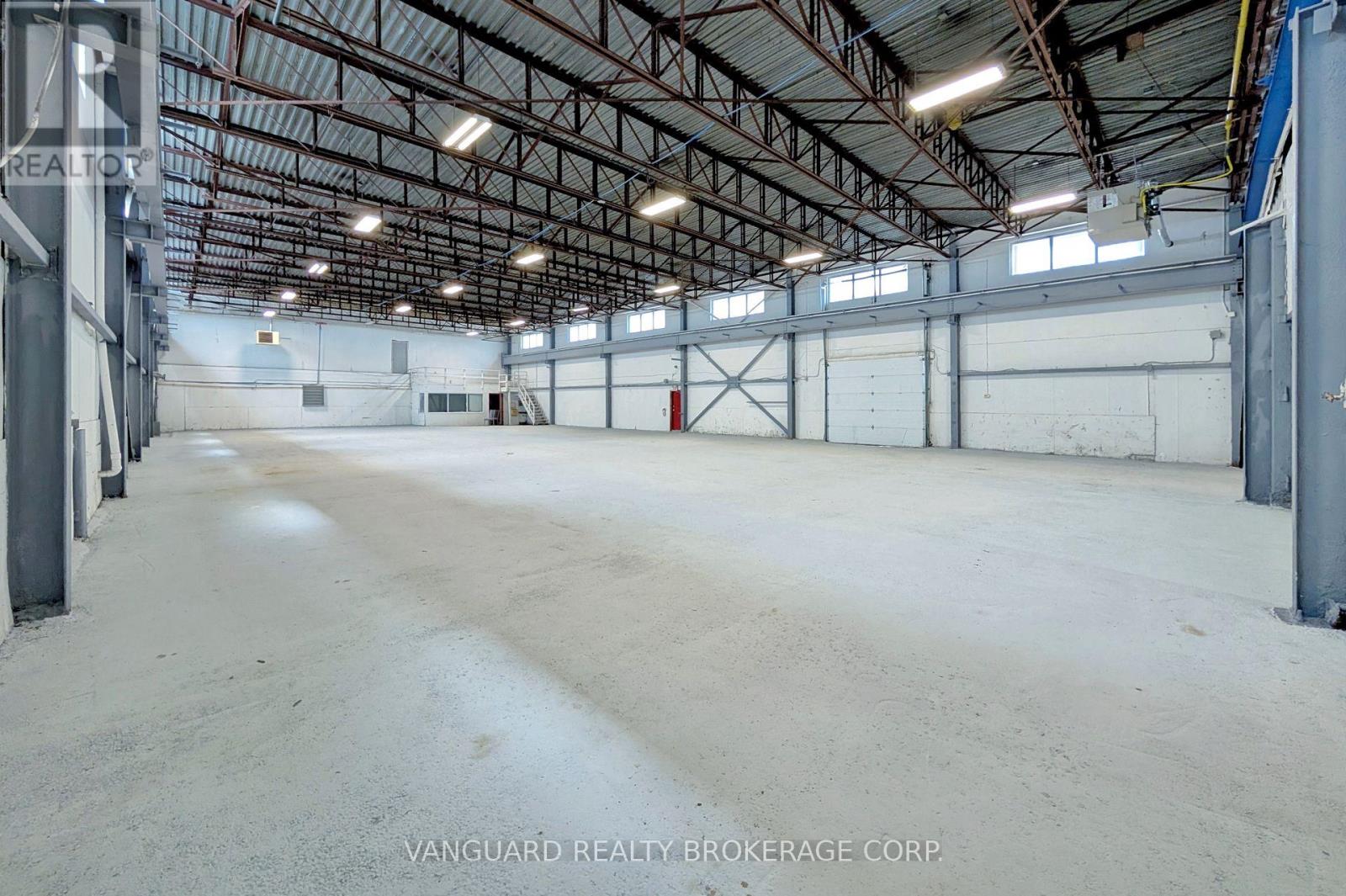 75 Welham Road, Barrie, Ontario  L4N 8Y3 - Photo 16 - S12305949