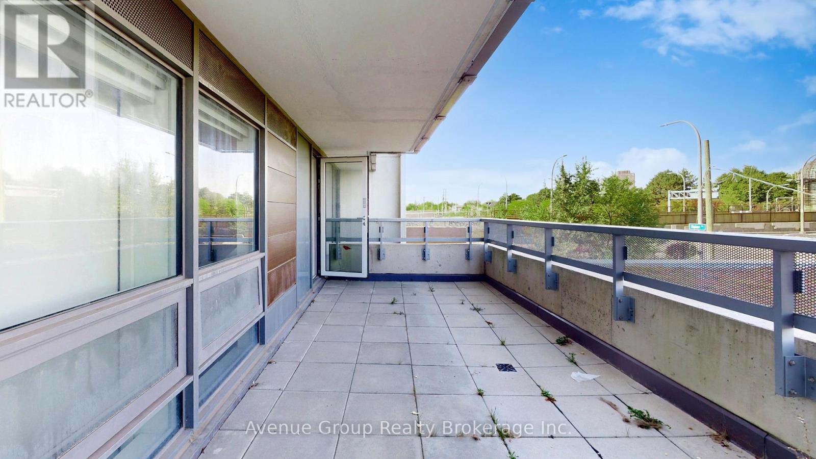 305 - 120 Varna Drive, Toronto (Englemount-Lawrence), Ontario  M6A 0B3 - Photo 22 - C12508944