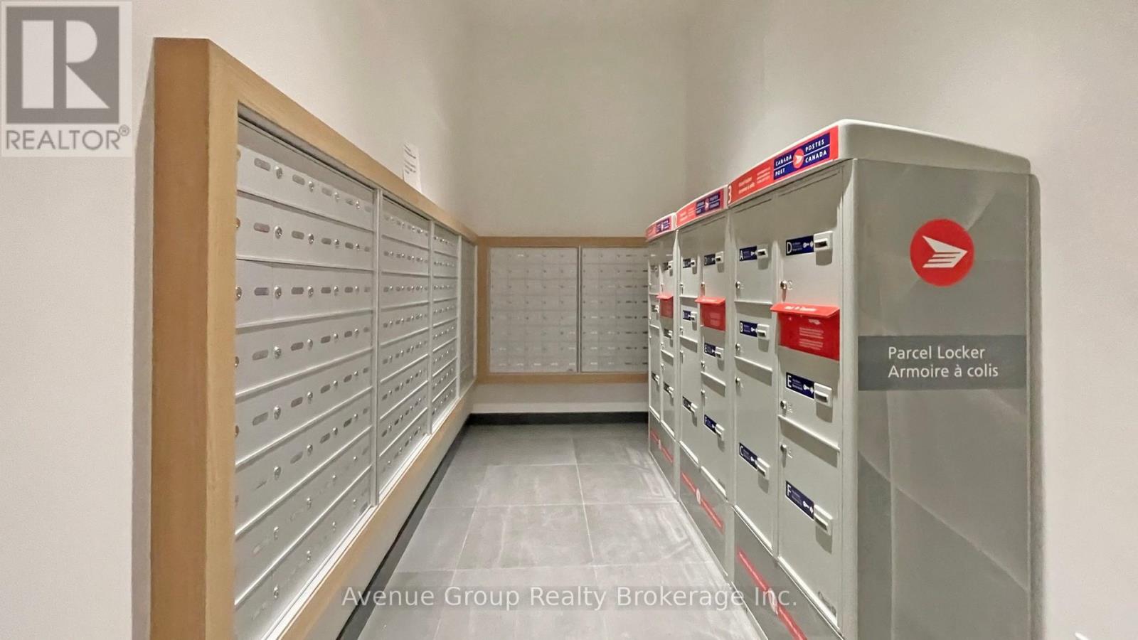 305 - 120 Varna Drive, Toronto (Englemount-Lawrence), Ontario  M6A 0B3 - Photo 33 - C12508944