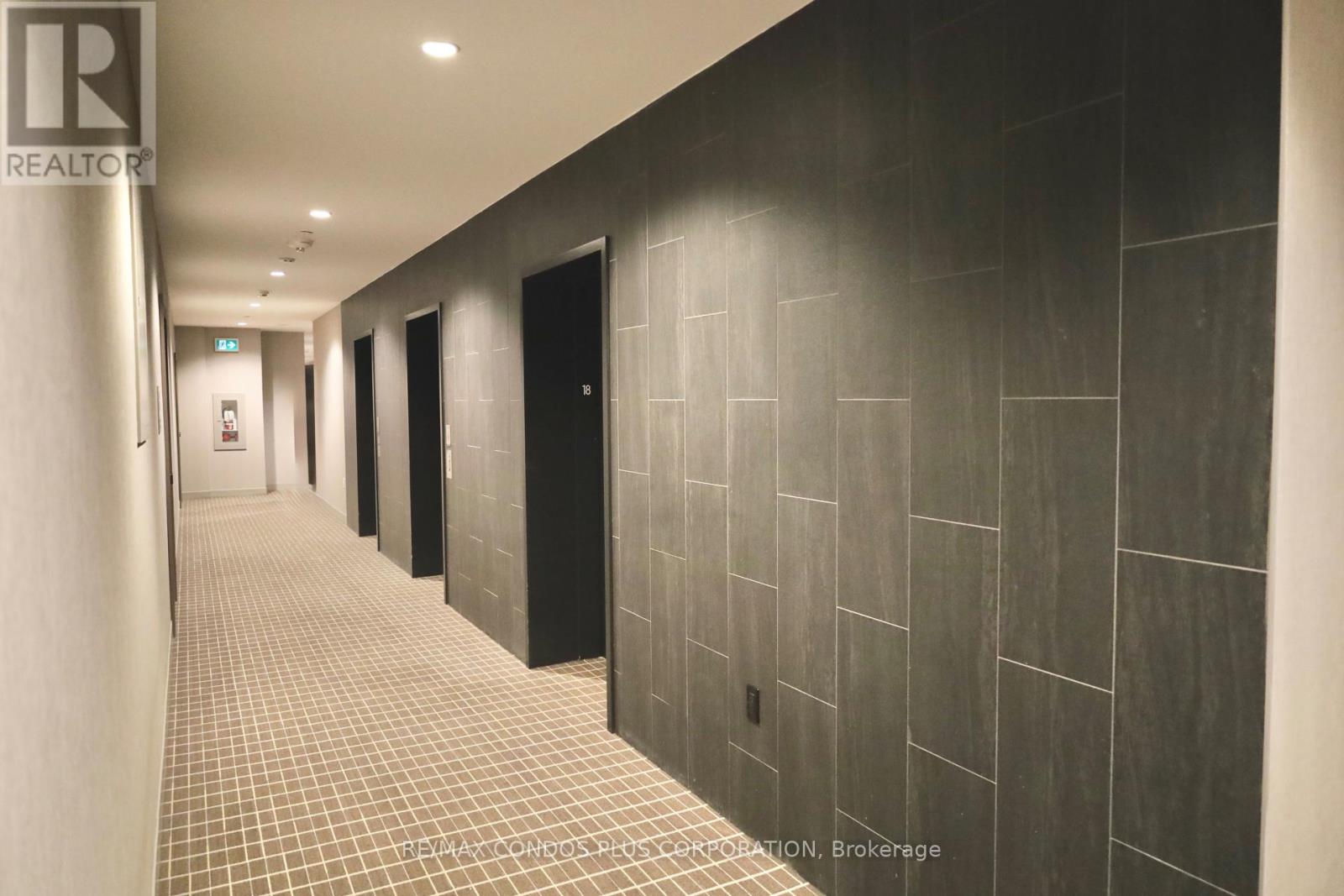 1803 - 27 Bathurst Street, Toronto, Ontario  M5V 0R1 - Photo 22 - C12508948