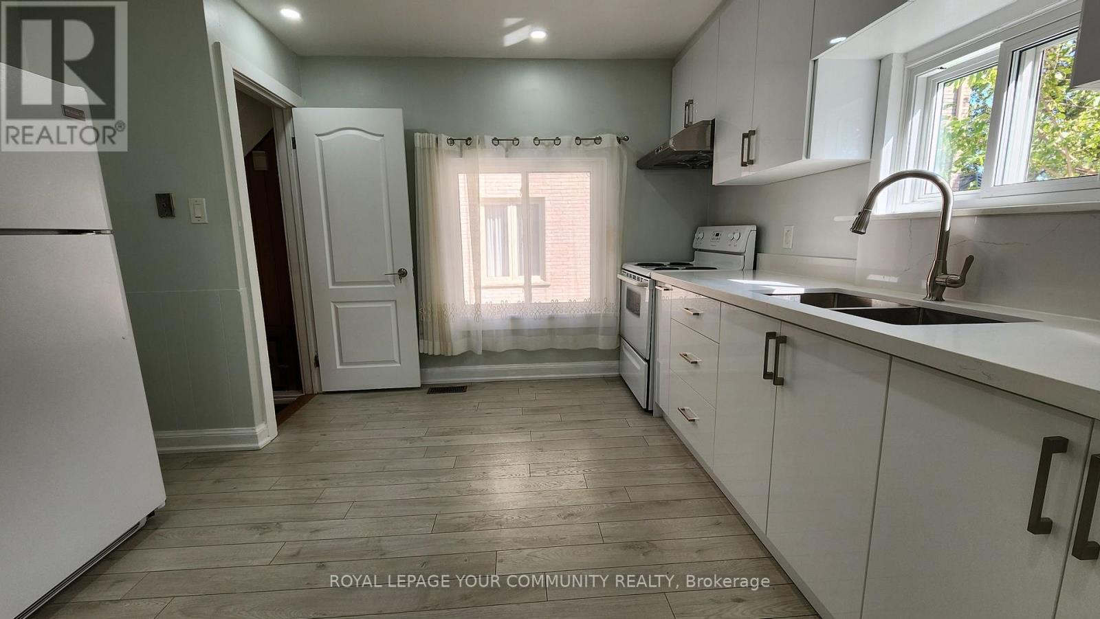 207 Olive Avenue, Toronto, Ontario M2N 4P5 - Photo 7 - C12509026