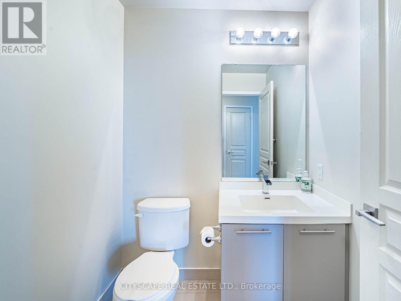 1915 - 352 Front Street W, Toronto, Ontario  M5V 1B5 - Photo 16 - C12509068