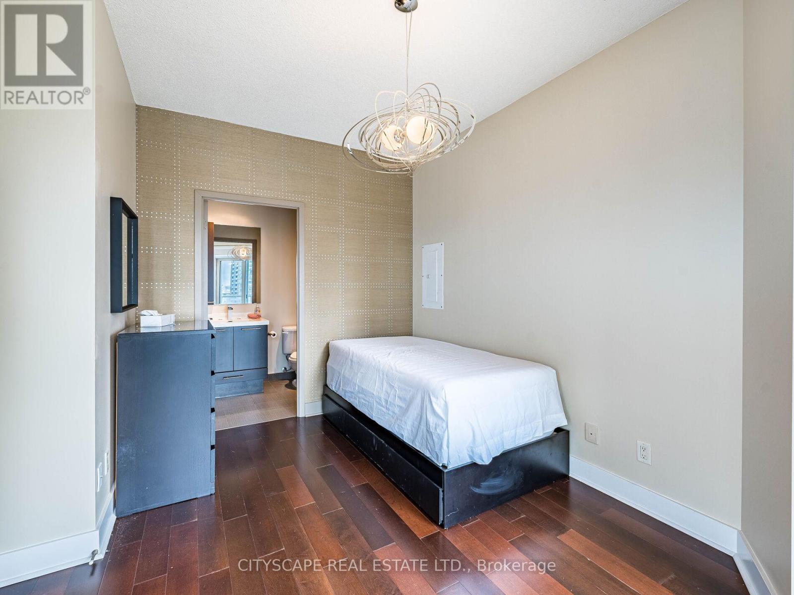 1915 - 352 Front Street W, Toronto, Ontario  M5V 1B5 - Photo 22 - C12509068