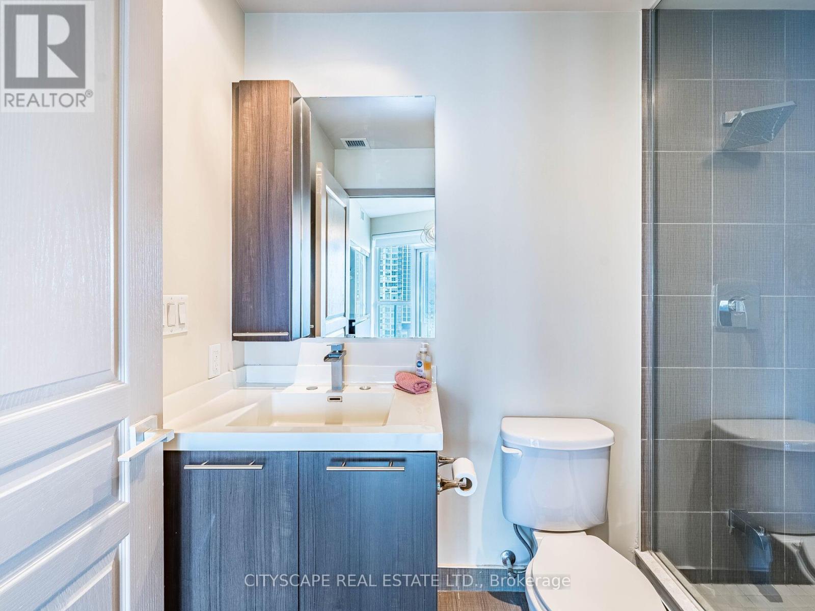 1915 - 352 Front Street W, Toronto, Ontario  M5V 1B5 - Photo 25 - C12509068