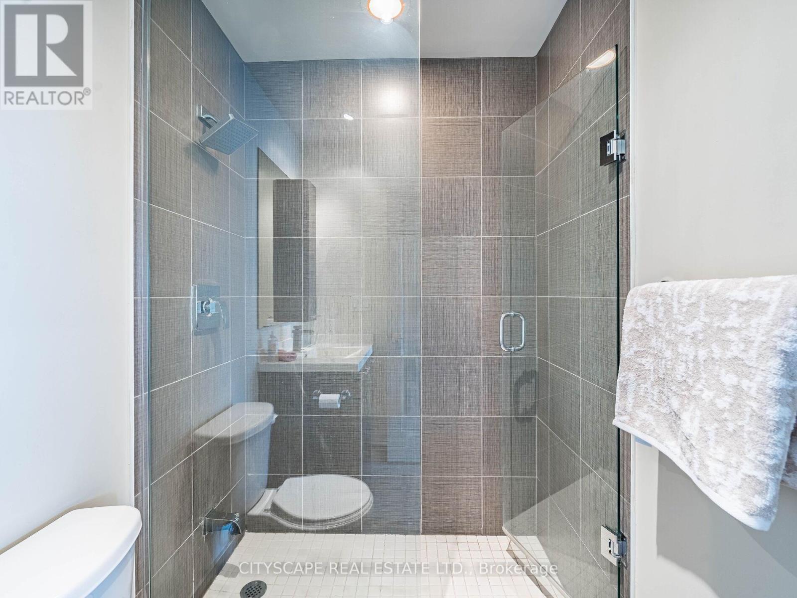 1915 - 352 Front Street W, Toronto, Ontario  M5V 1B5 - Photo 26 - C12509068