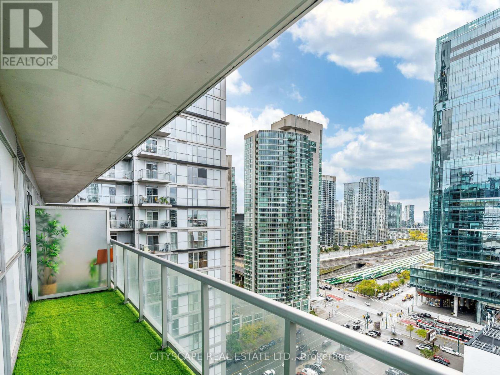 1915 - 352 Front Street W, Toronto, Ontario  M5V 1B5 - Photo 32 - C12509068