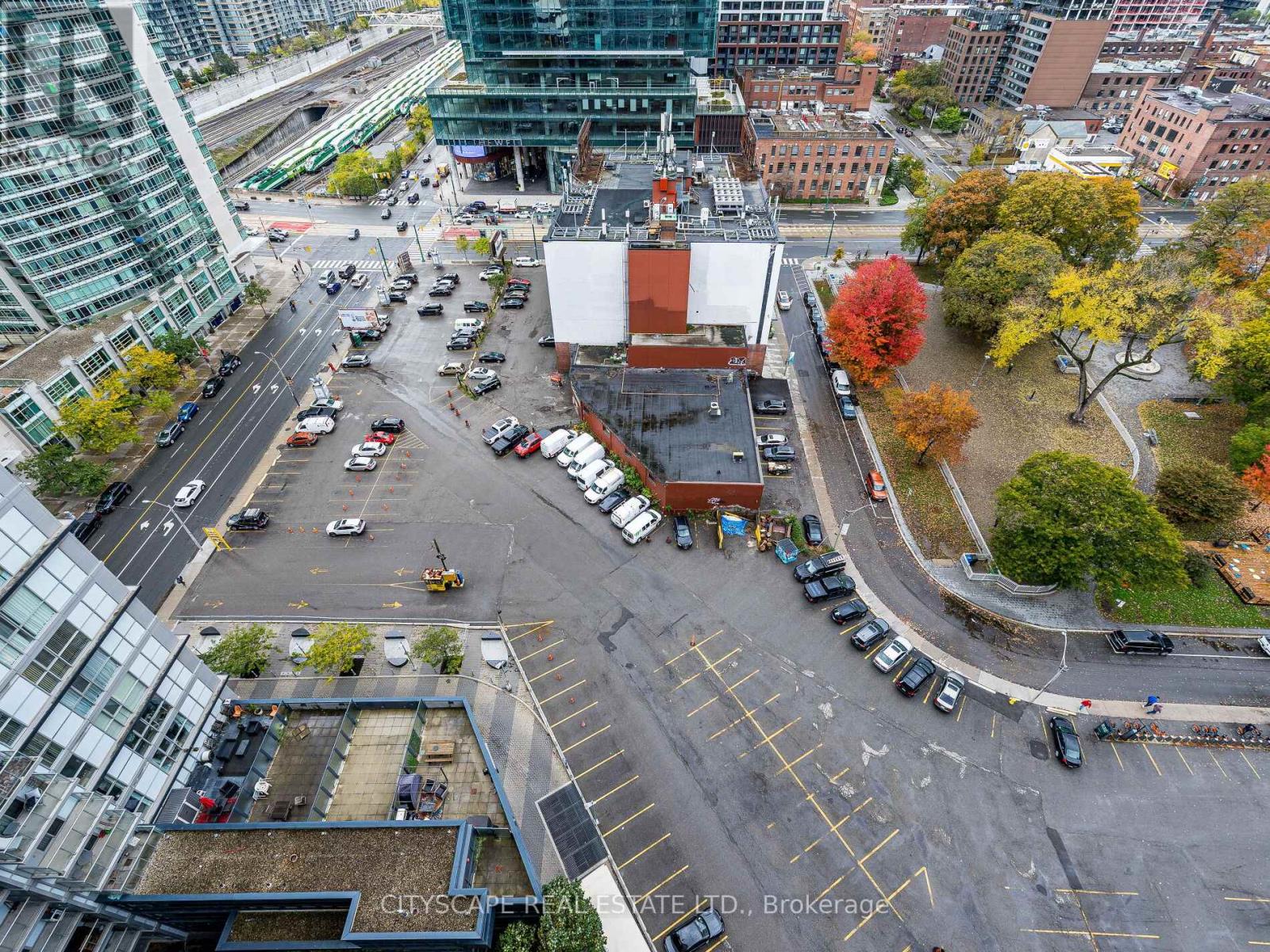 1915 - 352 Front Street W, Toronto, Ontario  M5V 1B5 - Photo 38 - C12509068