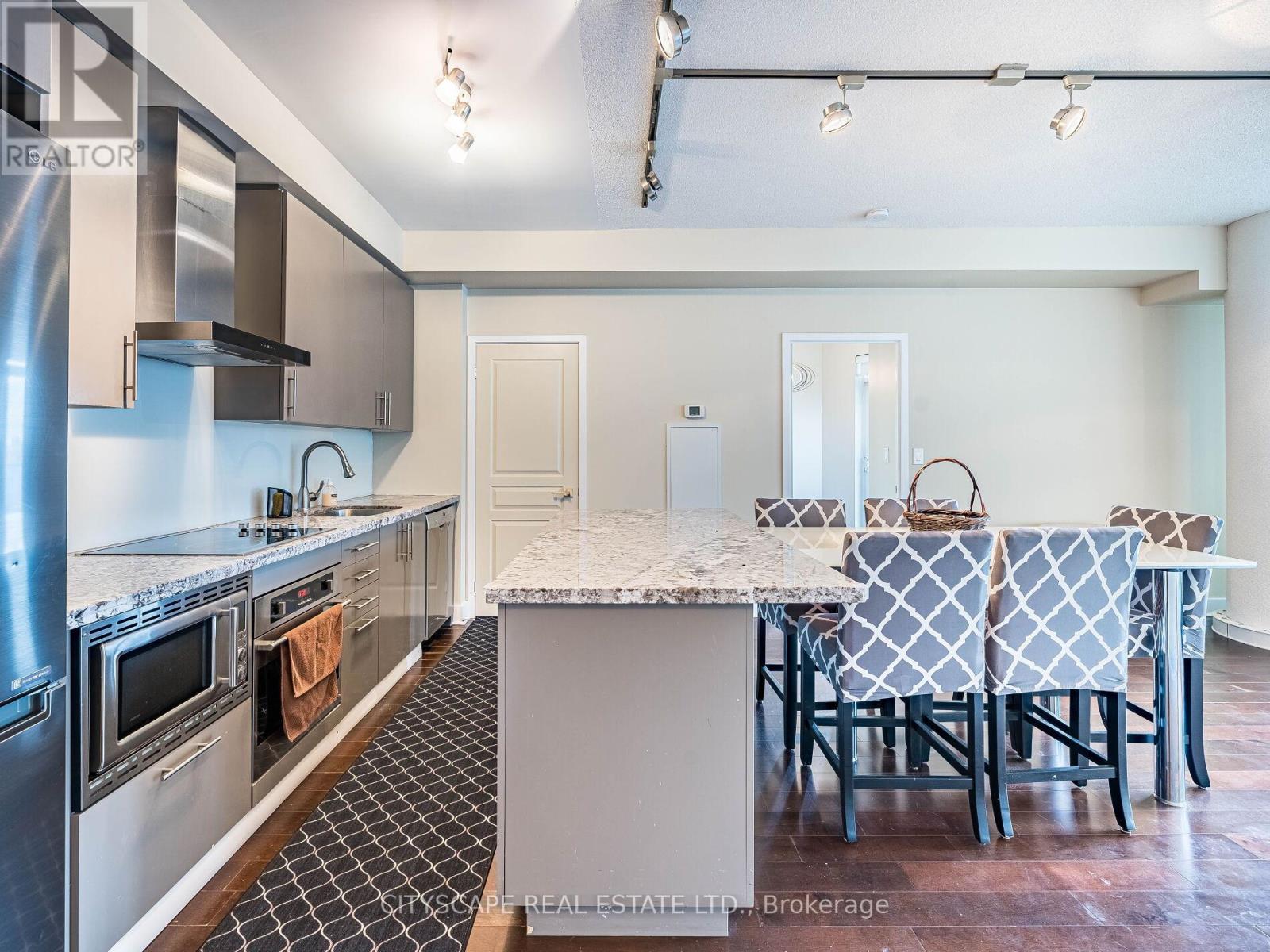 1915 - 352 Front Street W, Toronto, Ontario  M5V 1B5 - Photo 6 - C12509068