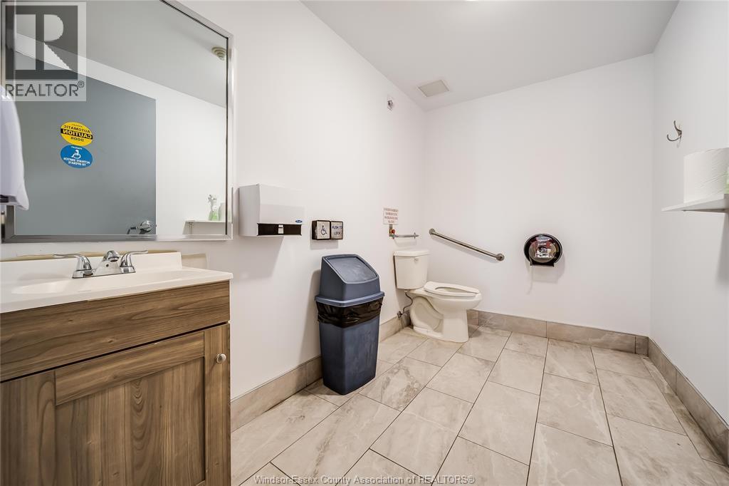 325 Ouellette Avenue, Windsor, Ontario N9A 4J1 - Photo 19 - 25028008