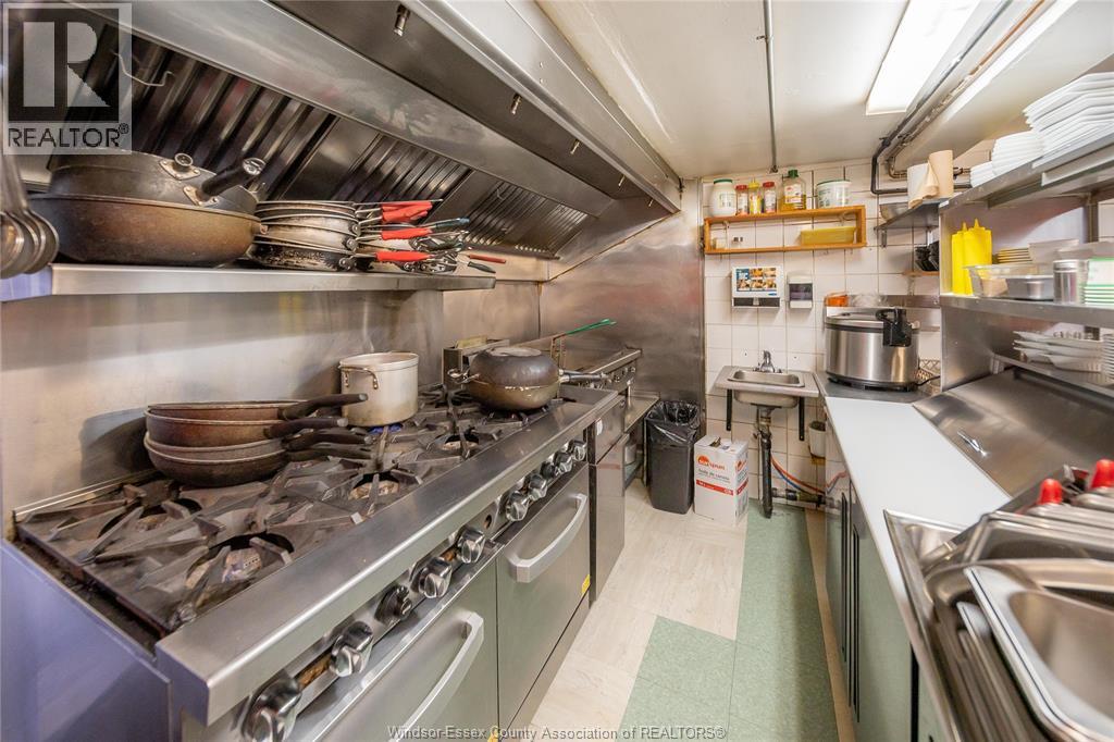 325 Ouellette Avenue, Windsor, Ontario N9A 4J1 - Photo 25 - 25028008