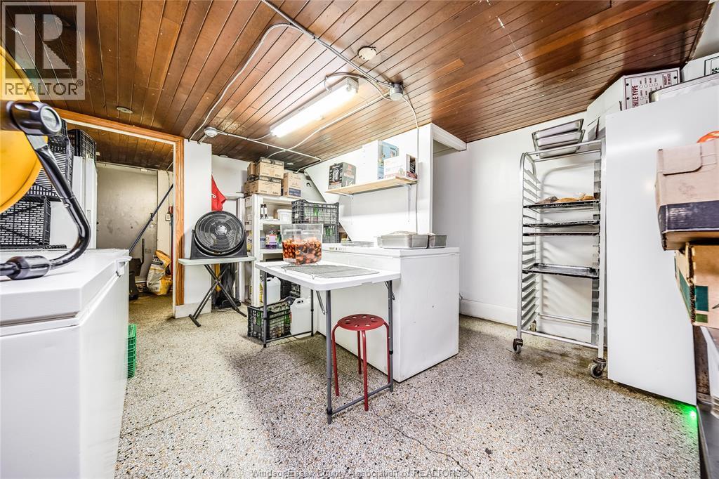 325 Ouellette Avenue, Windsor, Ontario N9A 4J1 - Photo 29 - 25028008